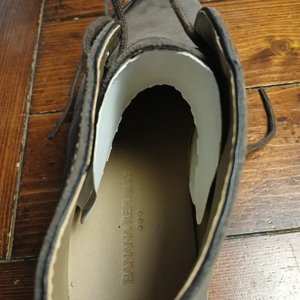 Banana Republic Chukka Boot